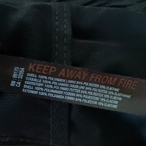 Free Movement Sleek Black Women's XL High Waist Athletic Shorts - Picture 3 of 5